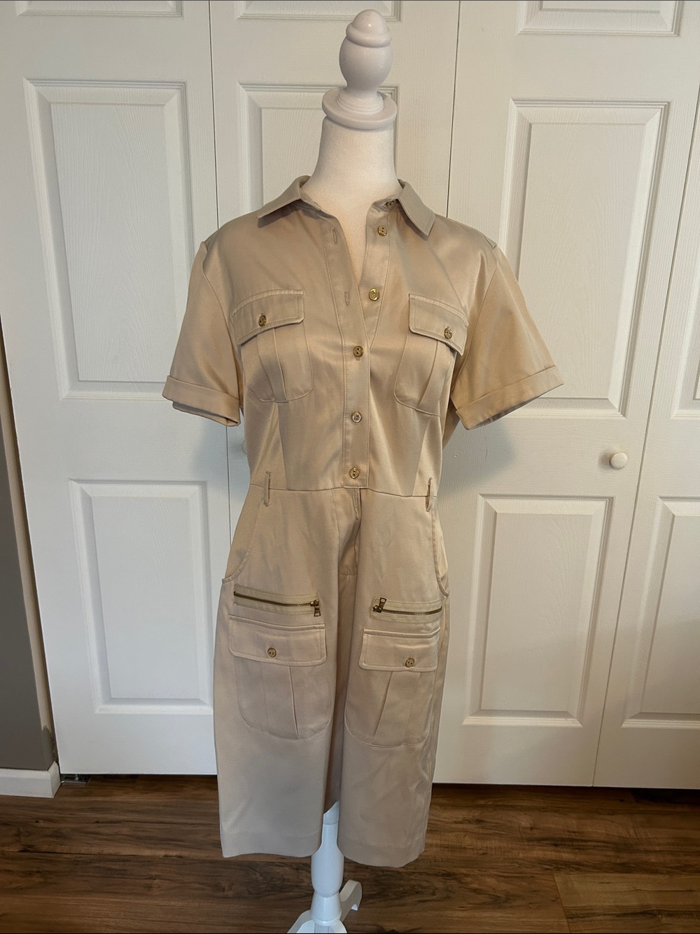 Sharagano Beige Short-Sleeve Utility Midi Dress